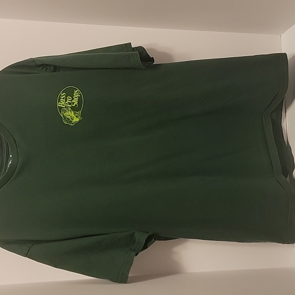 Bass Pro Shops T-Shirt - Picture 4 of 4